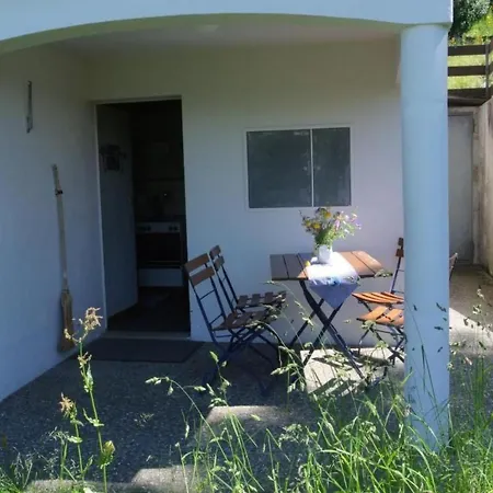 Huusli By Interhome Daire Axalp
